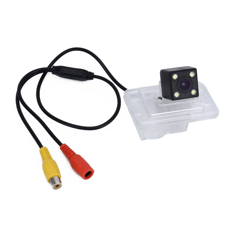 656×492有效像素 NTSC 60HZ CMOS II 防水汽車尾部倒車攝像頭帶4顆LED燈珠 適用於14款鈴木速翼特, 2014 Version Suzuki SWIFT Sport