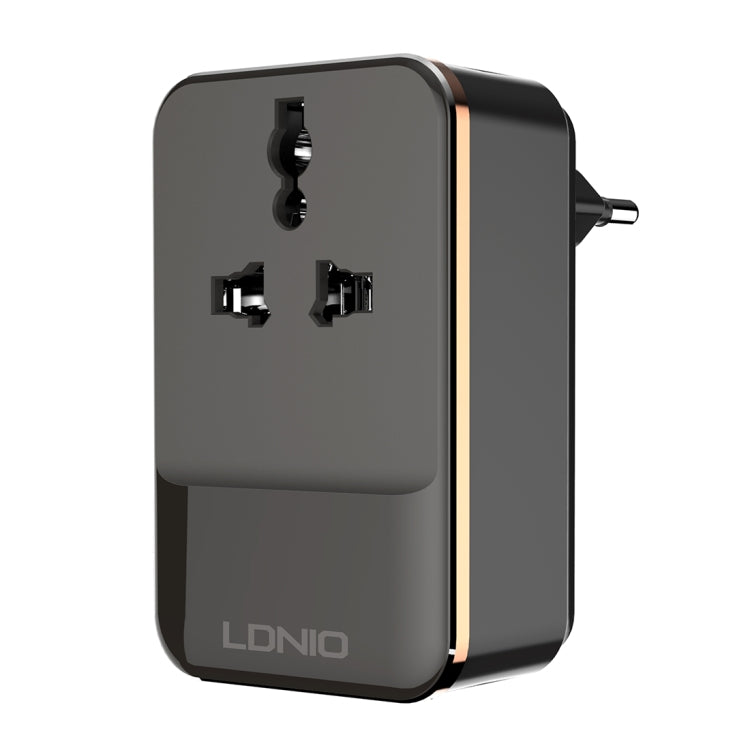 LDNIO SC1205 通用轉換插座 + QC3.0 USB + USB接口 多功能旅行充手機充電器，歐規