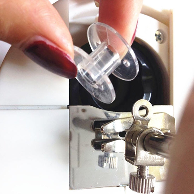 透明塑料縫紉機線軸盒裝含25個透明梭心 2518P