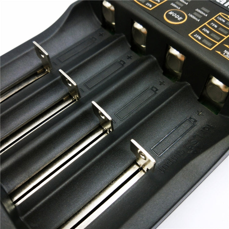 LiitoKala lii-402 鋰電池4槽充電器