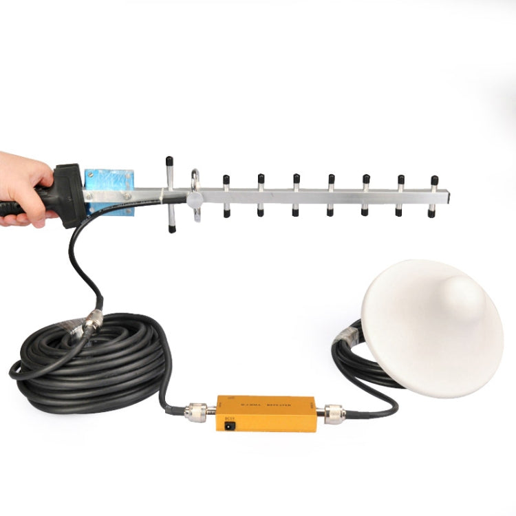 小金色3G信號放大器, 配八木天線