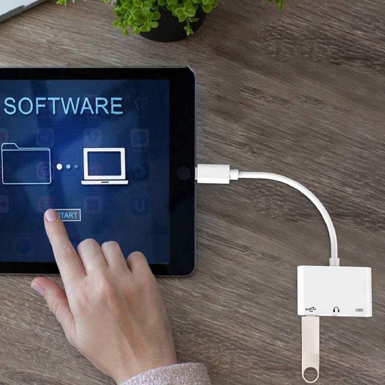 3合1 USB-C OTG適配器，帶3.5毫米耳機插孔，兼容iPad Pro和Type-C插孔手機
