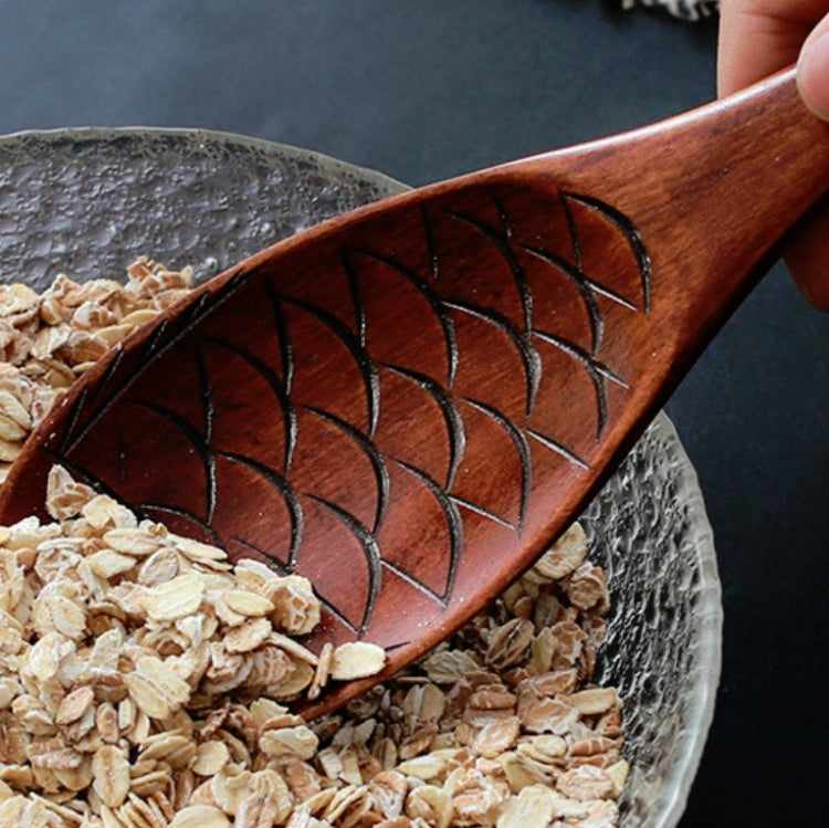 木製動物形狀楠木飯勺調羹，款式隨機