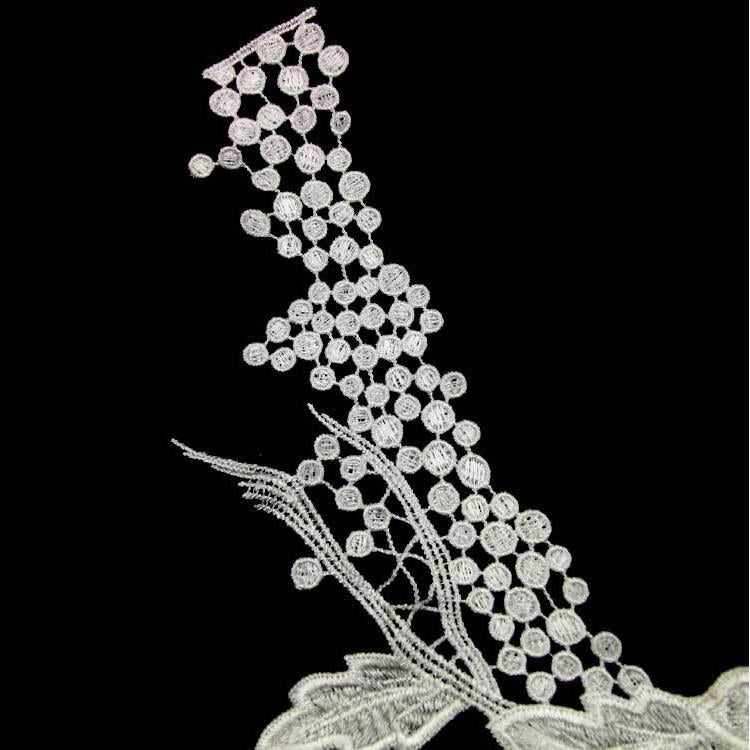 蕾絲花朵刺繡衣領假領子服裝配飾，尺寸：31 x 30cm